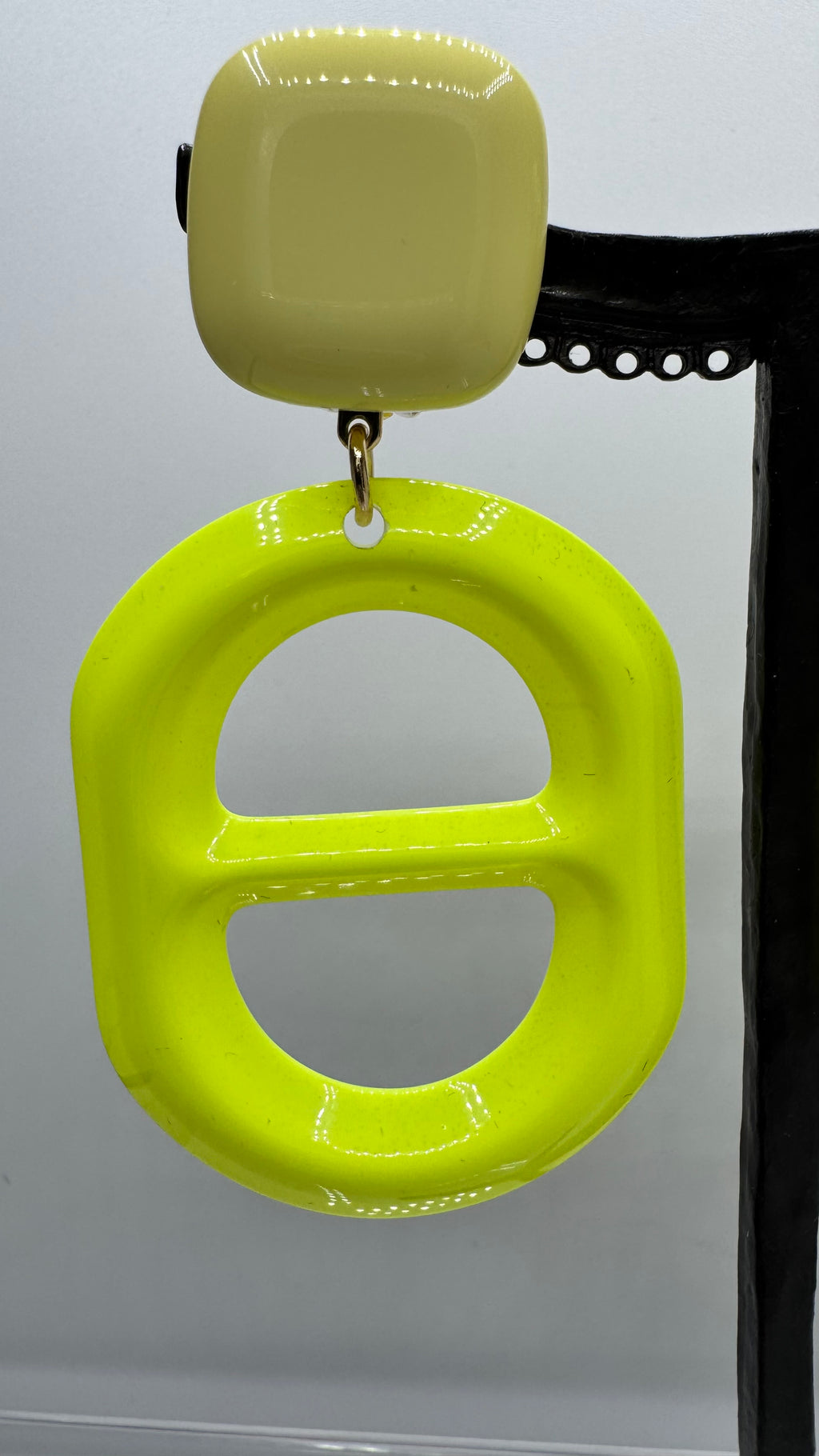 Boucles d’oreilles à clips, taille moyenne, légère