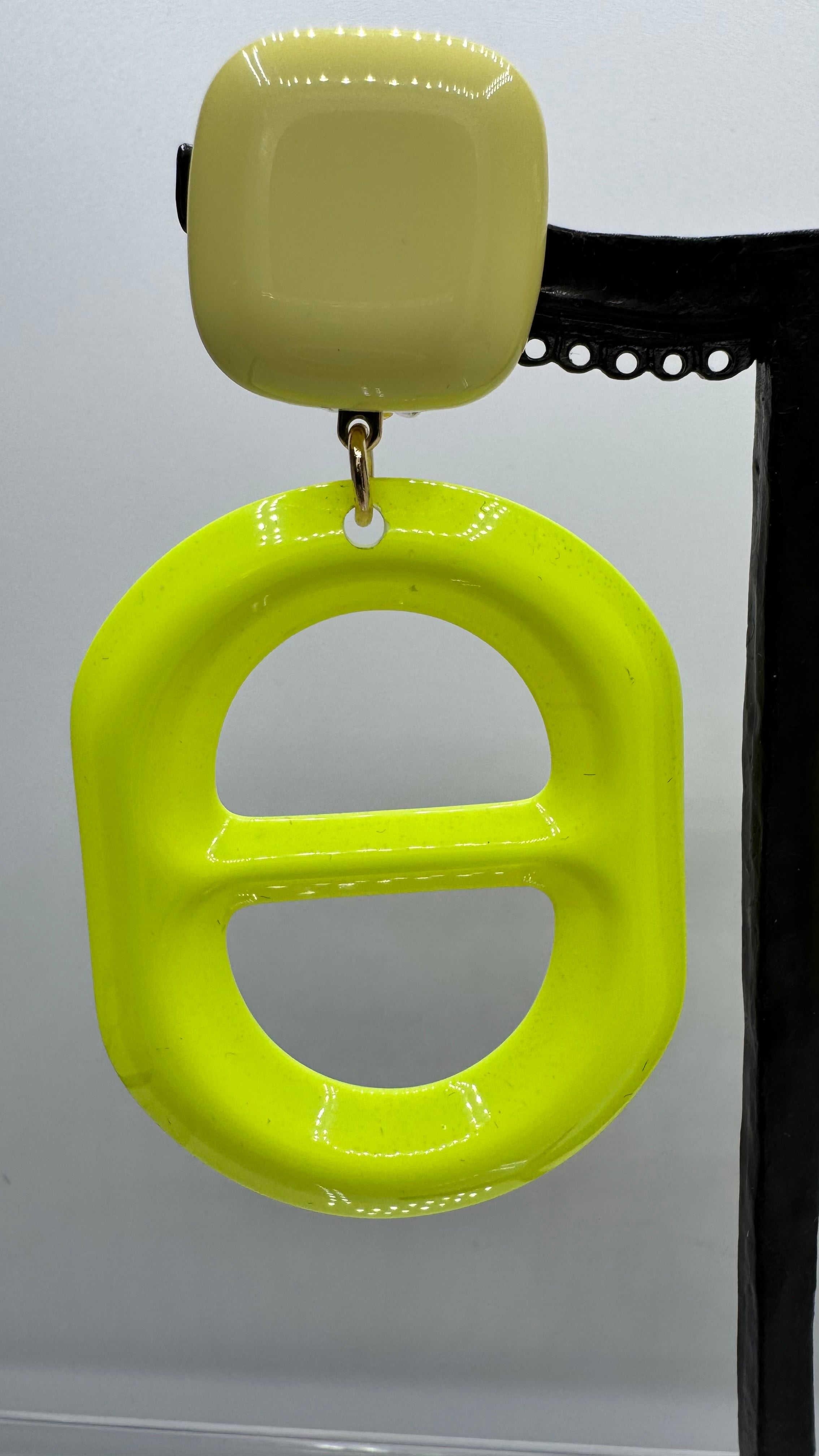 Boucles d’oreilles à clips, taille moyenne, légère