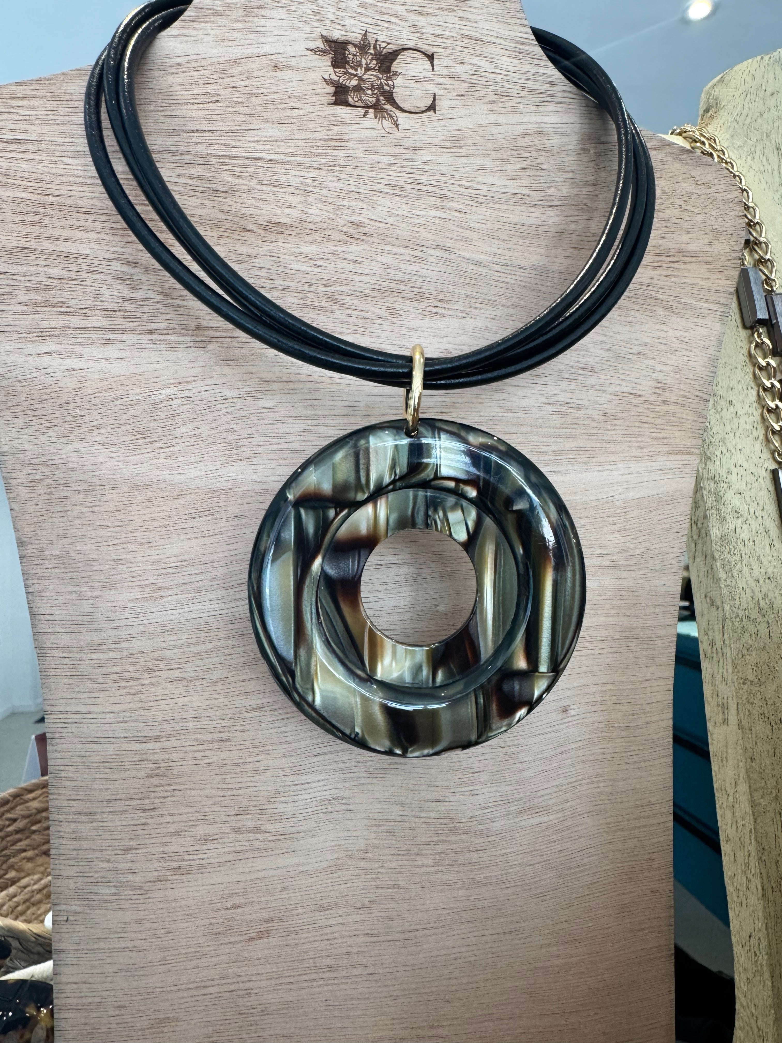 Collier torque Francine Bramli Paris