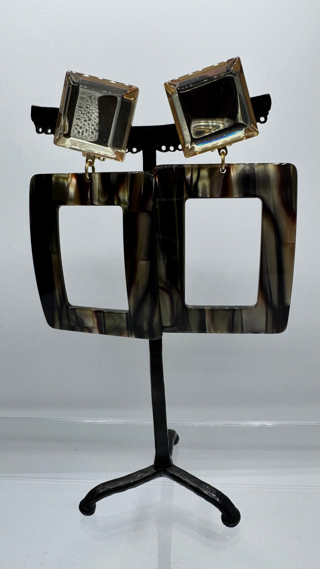 Boucles d’oreilles à clips, cabochon miroir et plaque acétate de cellulose Onyx, grand modèle, léger
