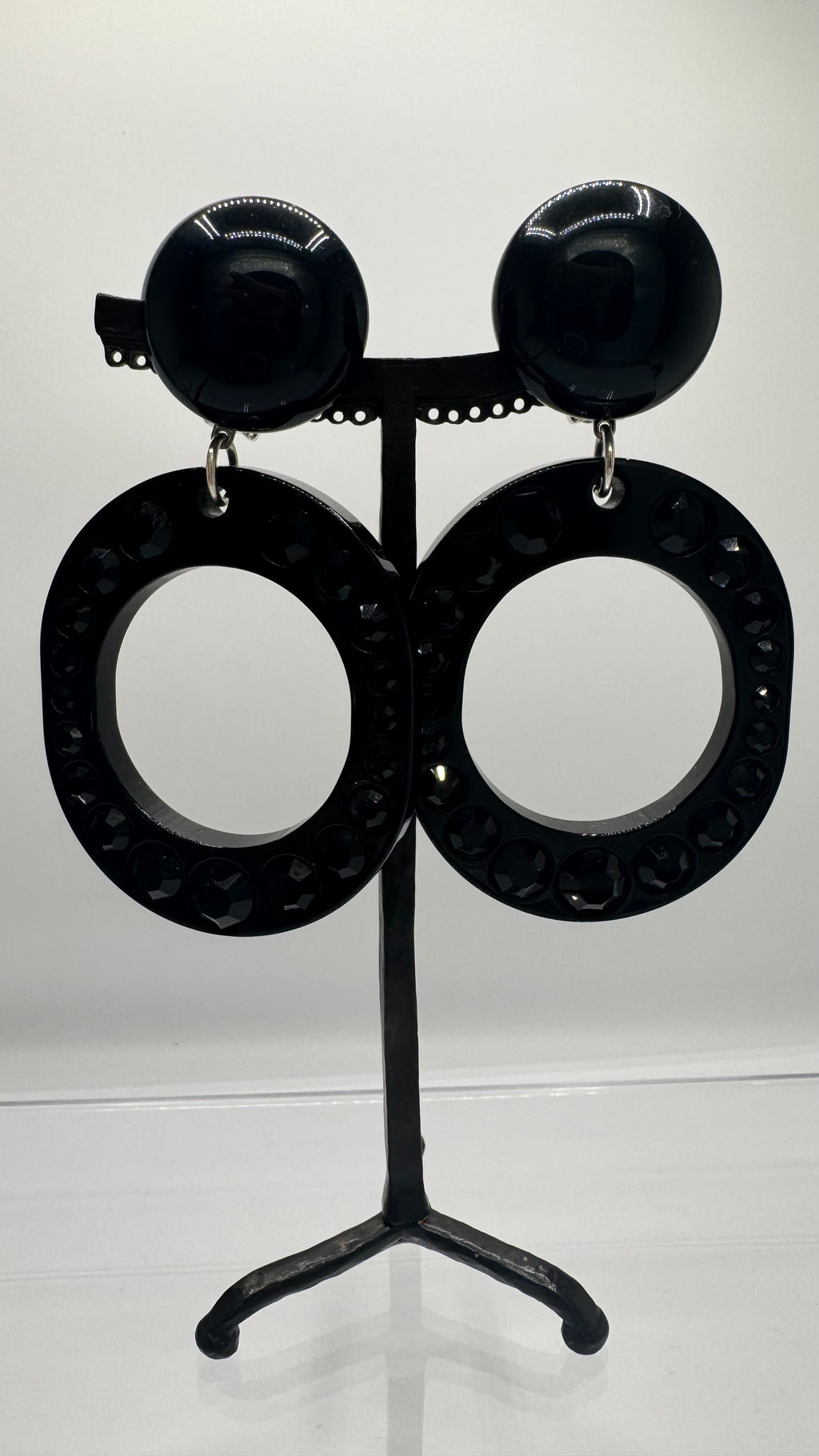 Boucles d’oreilles à clips, cristal de bohème et résine, grand modèle
