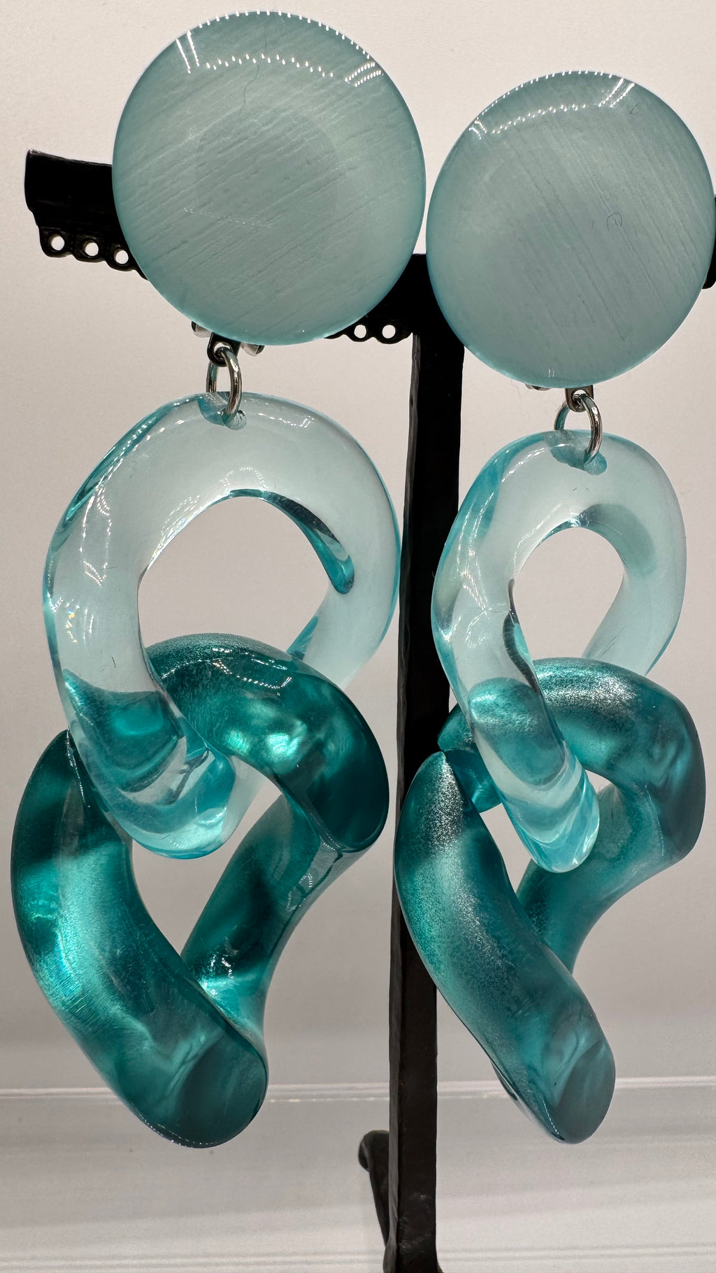 Boucles d’oreilles à clips, 2 maillons, résine, taille moyenne