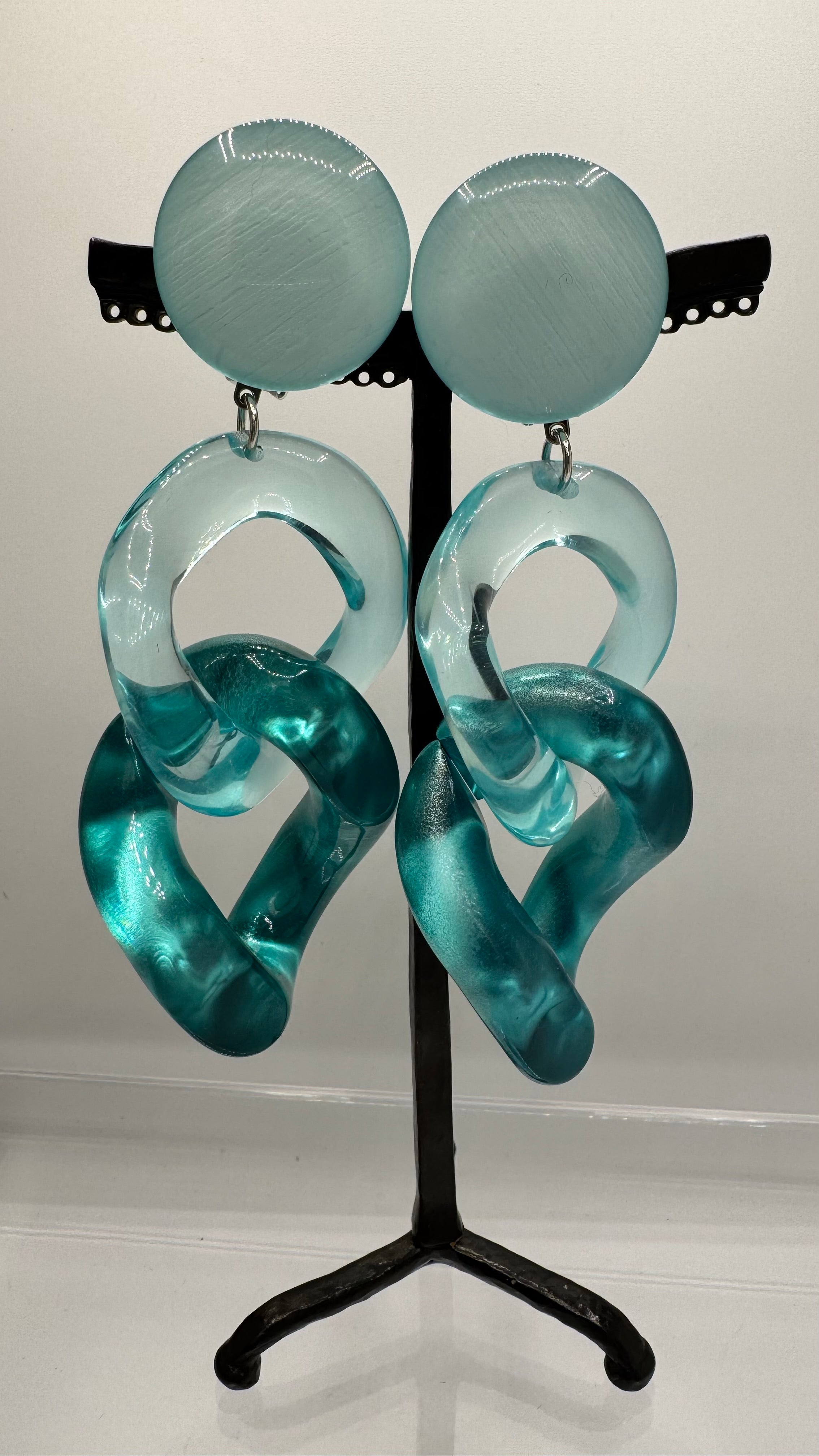 Boucles d’oreilles à clips, 2 maillons, résine, taille moyenne