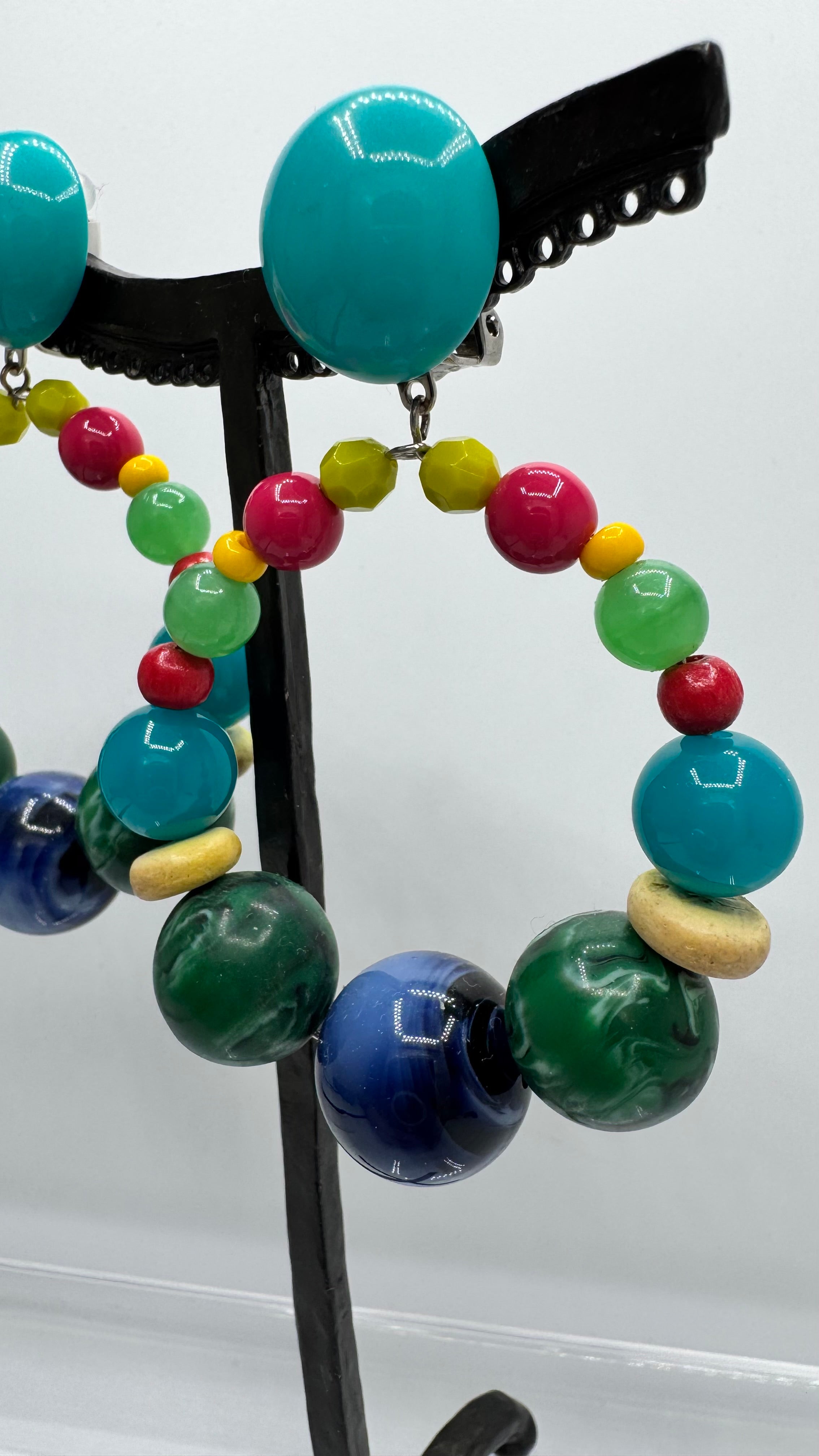 Boucles d’oreilles à clips, résine multicolore, modèle Bastille taille moyen