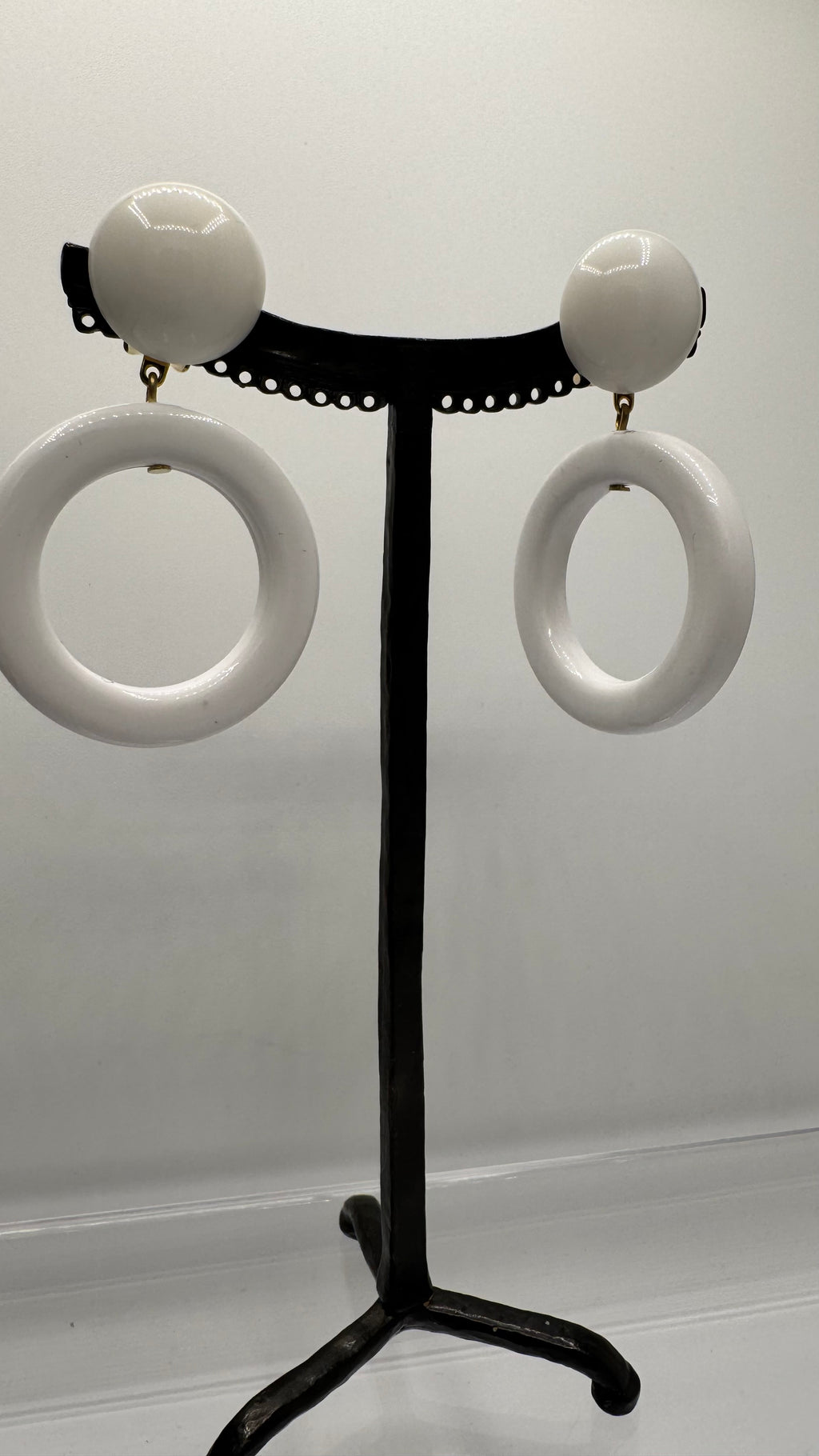 Boucles d’oreilles à clips, résine blanche, petit modèle, léger