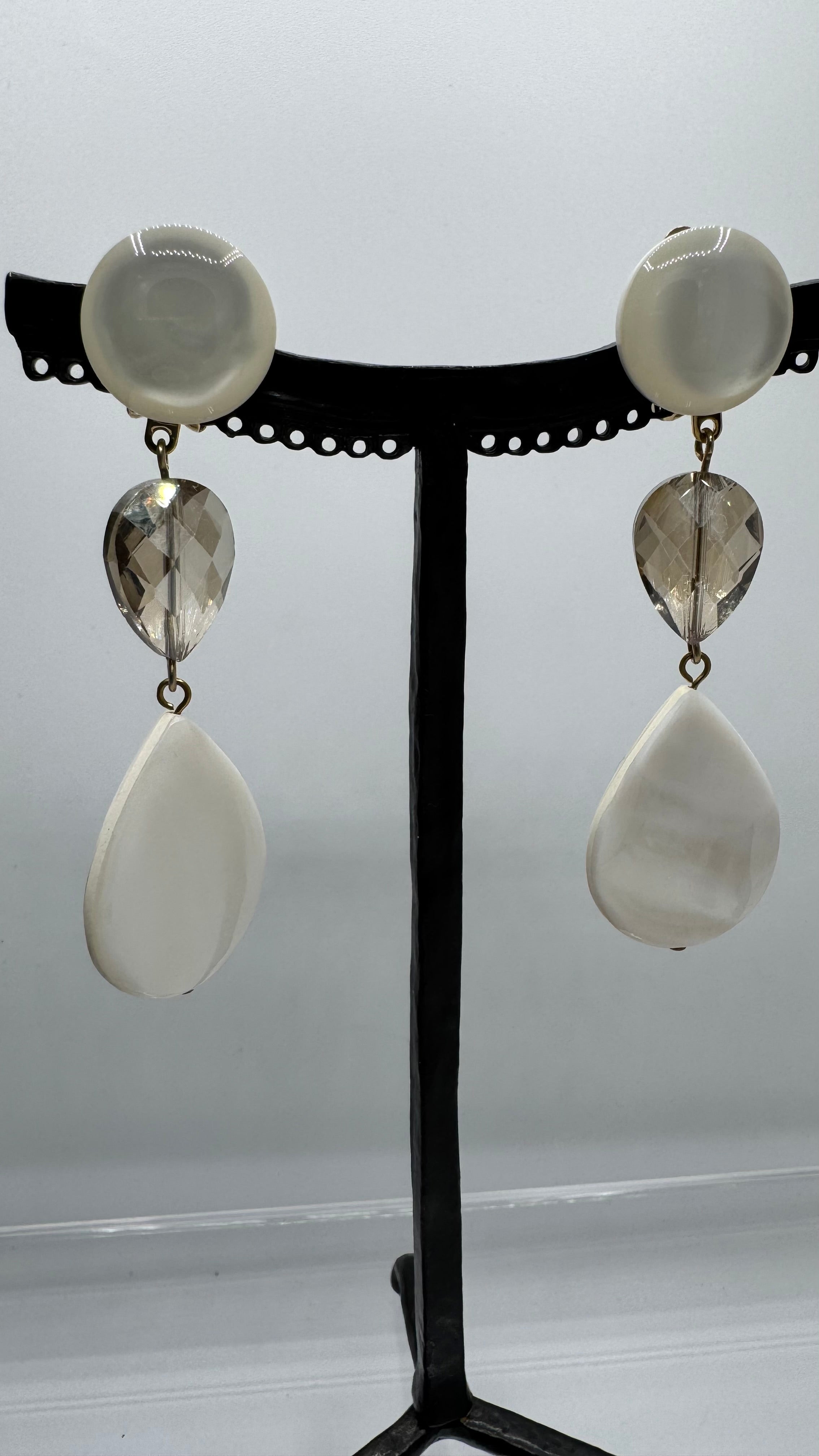 Boucles d’oreilles à clips, cristal et résine, taille moyenne, léger