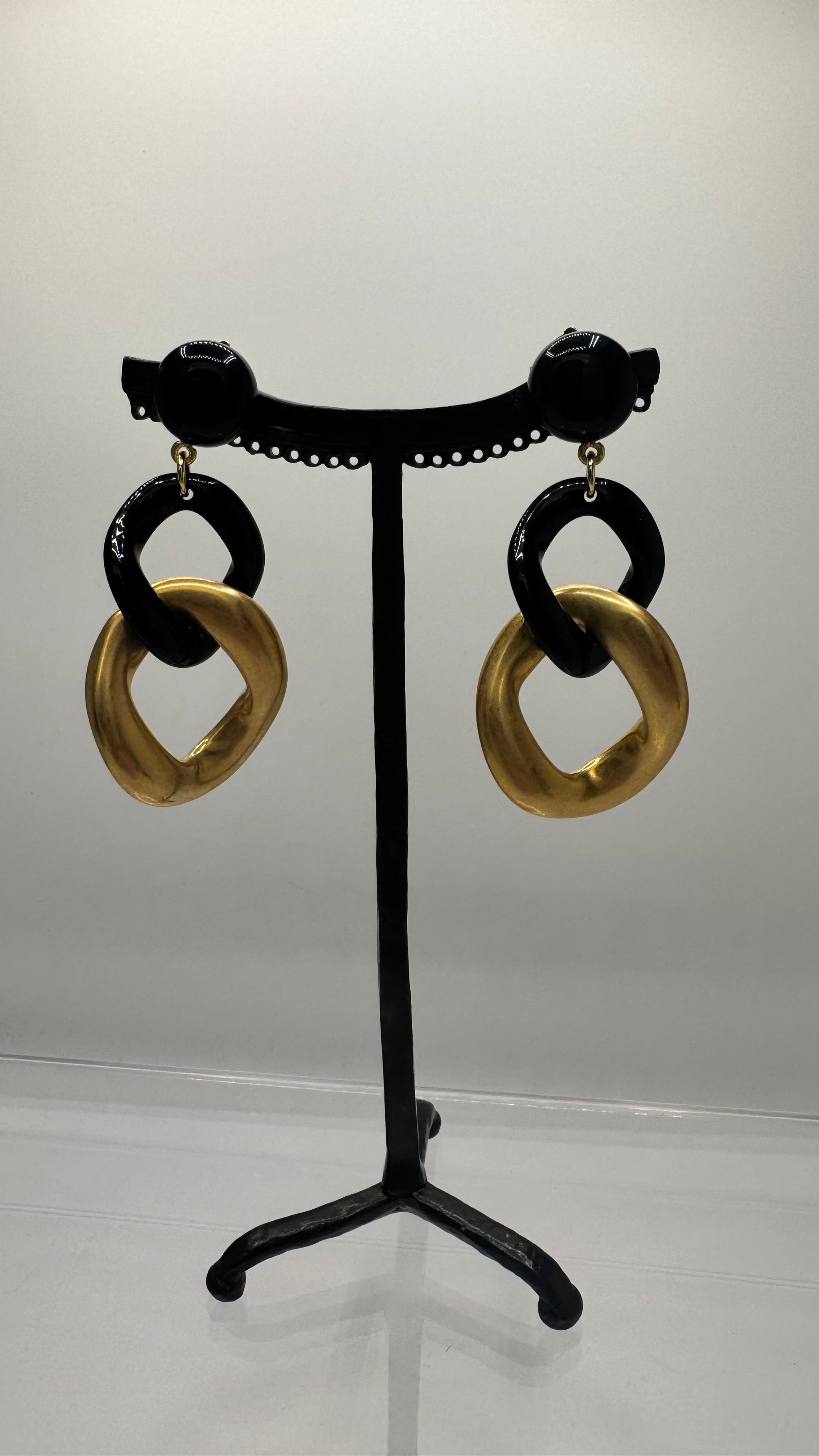 Boucles d’oreilles à clips, 2 maillons noir et or, petite taille, léger