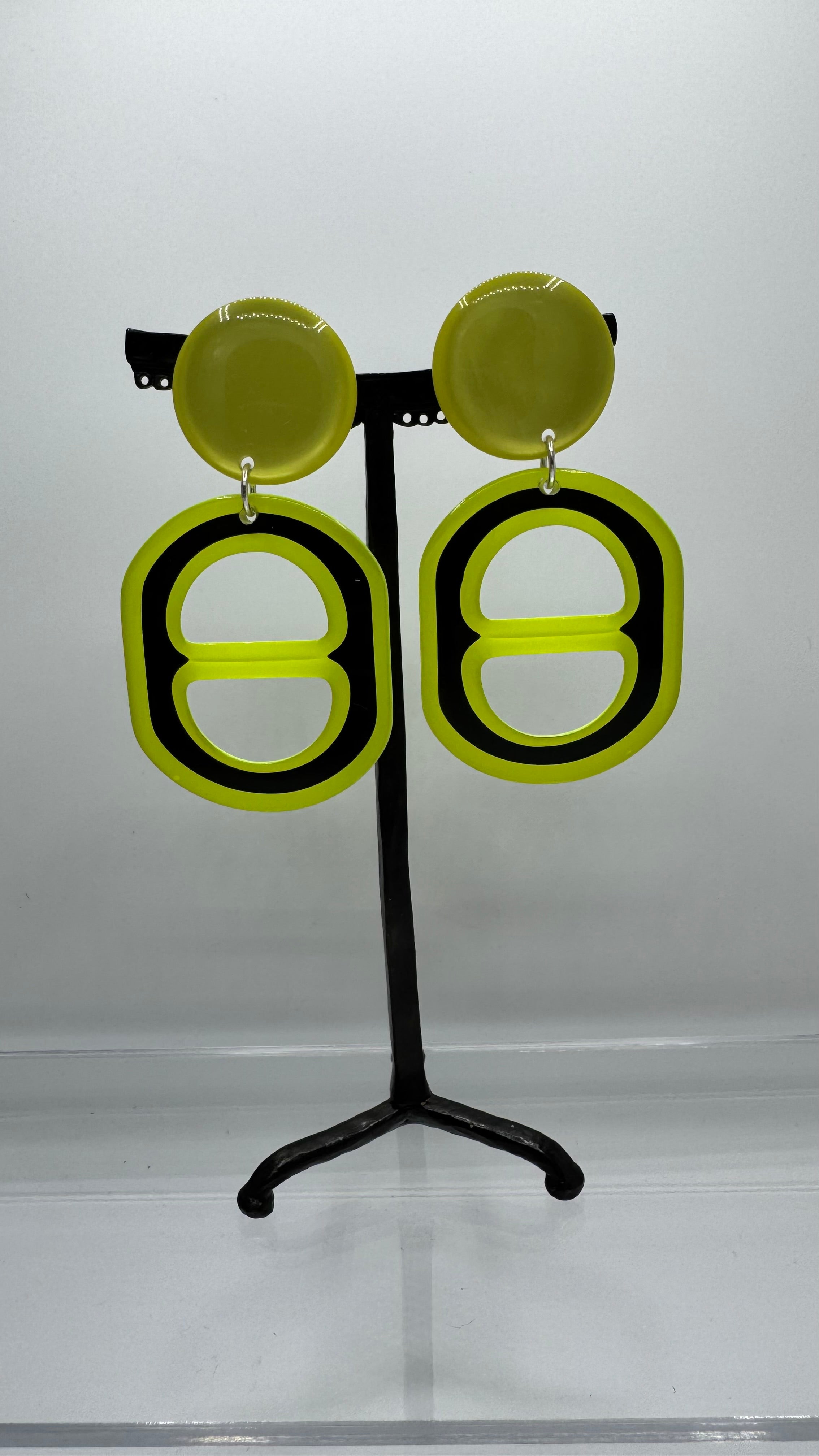 Boucles d’oreilles à clips, taille moyenne, légère