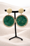 Boucles d’oreilles à clous, raphia, taille moyenne, légère