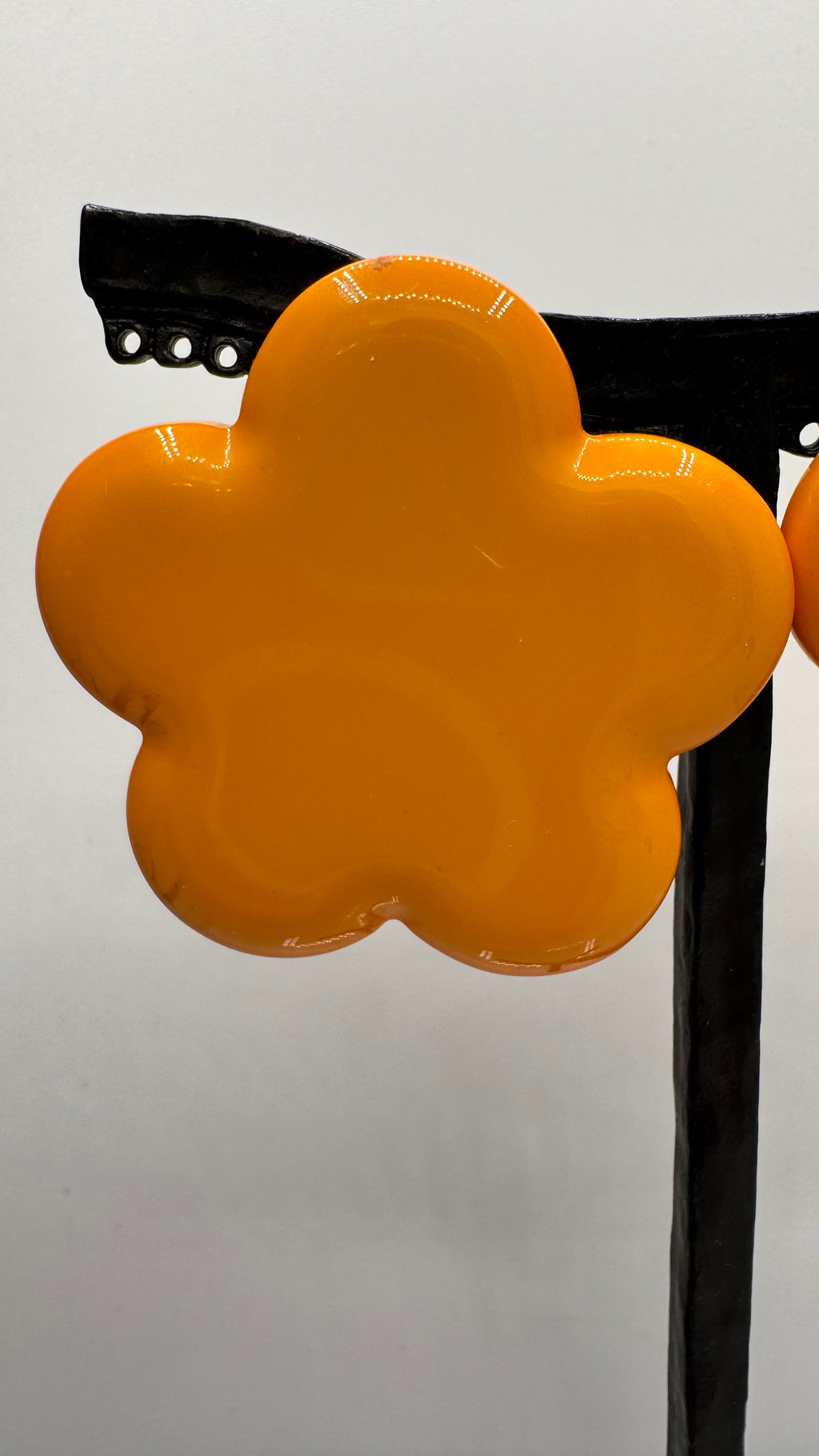 Boucles d’oreilles à clous, modèle taille moyenne