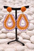 Boucles d’oreilles à clous, perles orange et mauve, taille moyenne